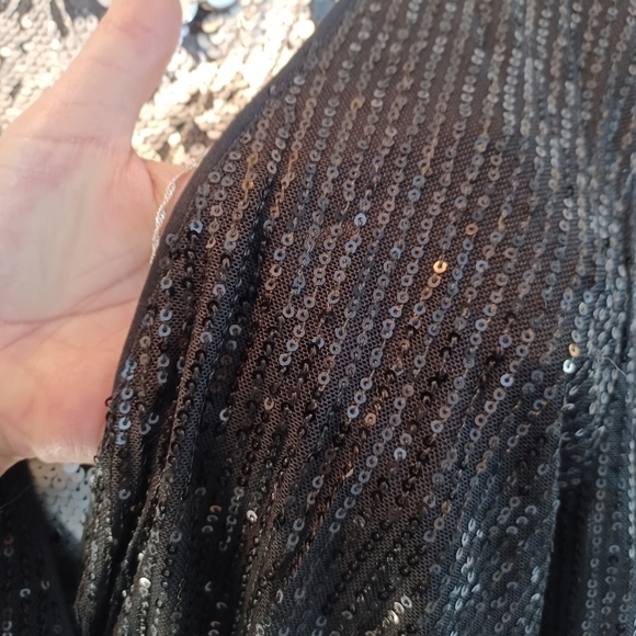 D&m Black Long Sleeved Sequined Dress - Picture 5 of 16